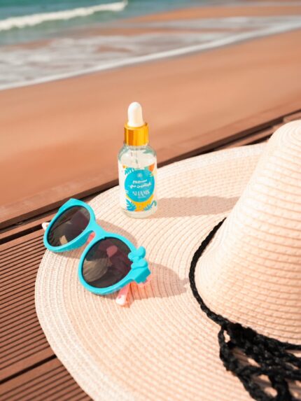 سيروم فيتامين سي مضاعف لنضاره 
Vitamin C double serum for shining